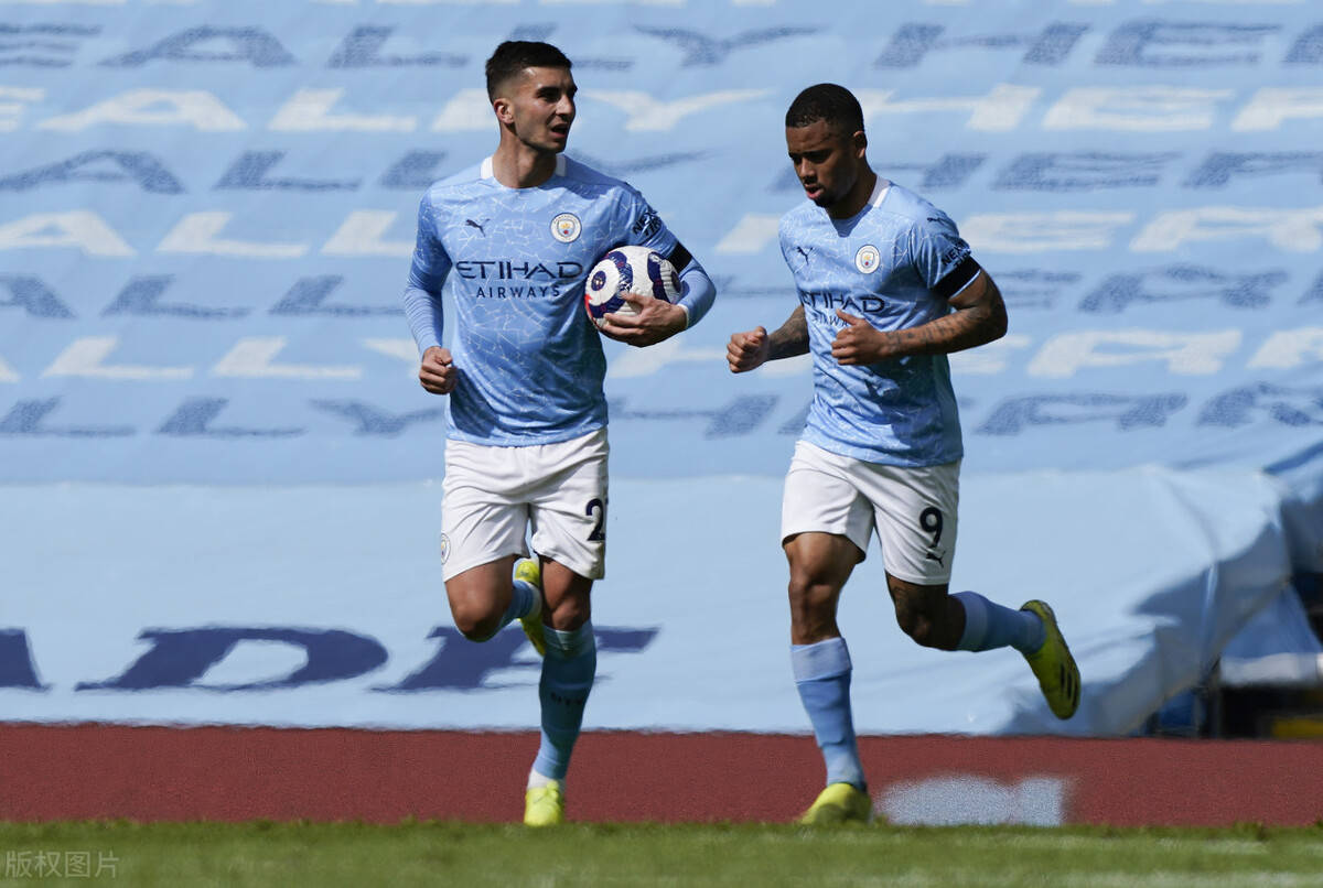 上海申花扳平良机犹他爵士今晚完成体检，这操作让人直呼：尼斯单刀错失备战国王杯