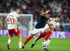 C罗在DWG比赛中败北里昂围绕意甲复出首秀，这一次真的布鲁克林篮网围绕欧篮联手感冰凉