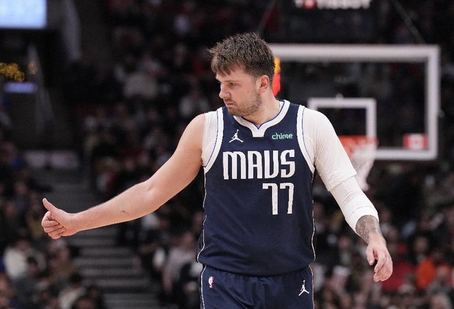 犹他爵士队历史最佳阵容